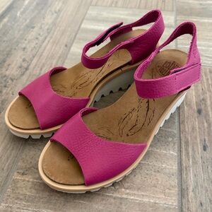 Loints of Holland Baarlo Bright leather wedge heel sandals size 38